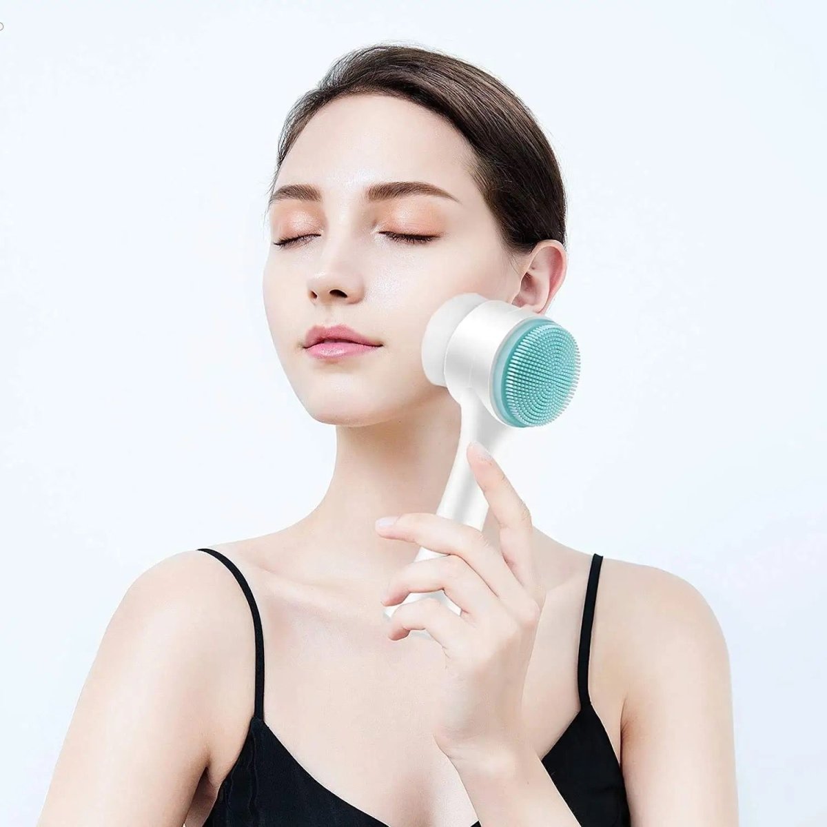 Deep Cleansing 2 in 1 Dual Action Facial Brush, Various Colors